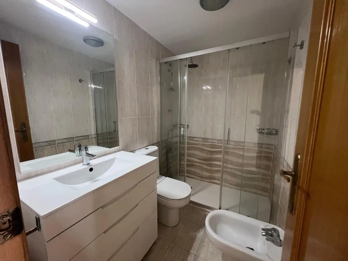 Apartamento con terraza en alquiler en Calle de La Rioja, imagen 29