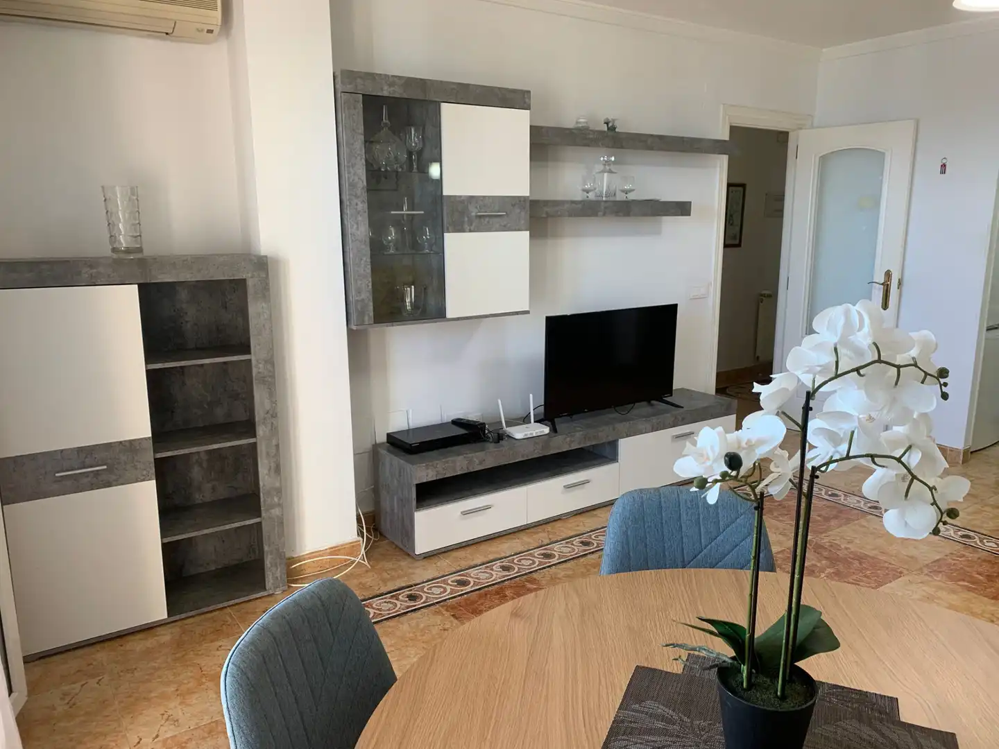 Wohnzimmer von Wohnungen zum Verkauf in Calpe / Calp mit Klimaanlage, Heizung und Terrasse