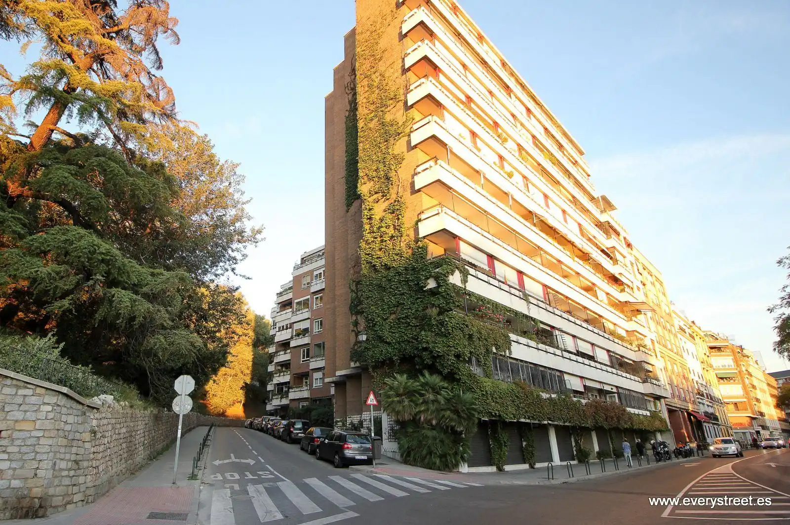Exterior view of Flat for rent in Madrid  with Air Conditioner, Heating and Terrace