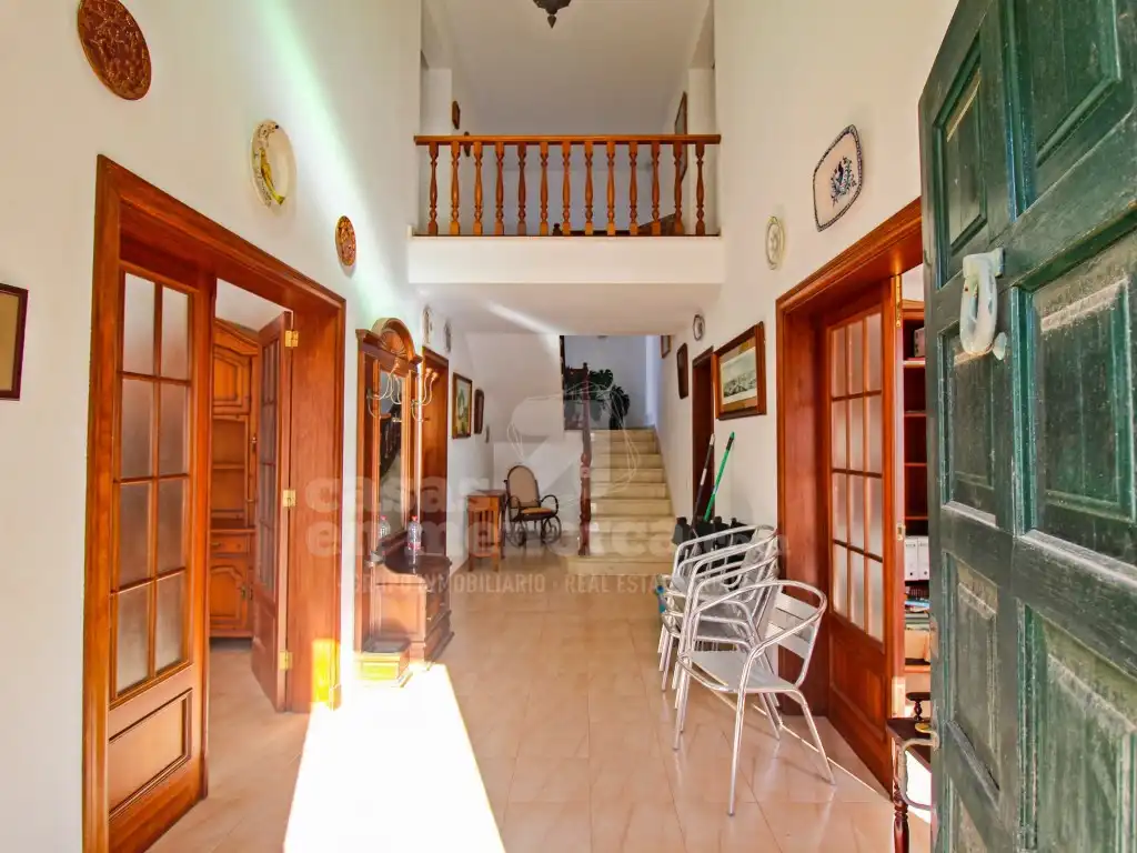 Finca rústica en venta en Ferreries con Aire acondicionado, Calefacción y Jardín privado