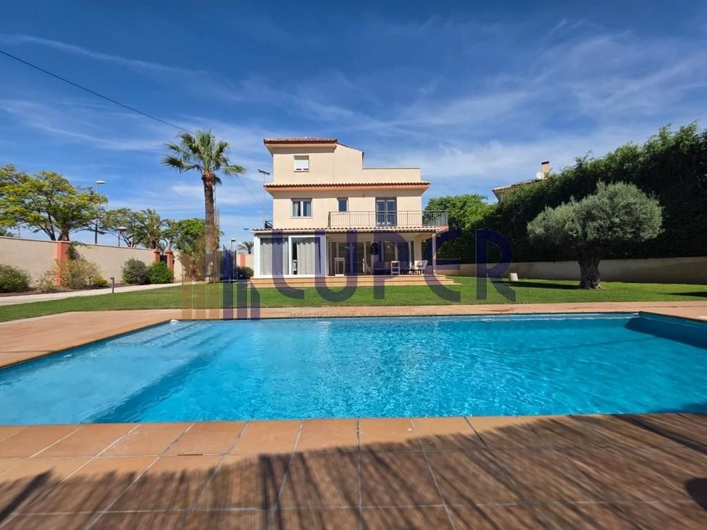 Exterior view of House or chalet to rent in San Vicente del Raspeig / Sant Vicent del Raspeig