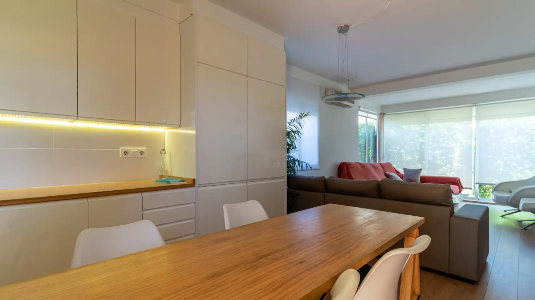 Wohnzimmer von Wohnungen zum Verkauf in Dénia mit Klimaanlage, Heizung und Privatgarten