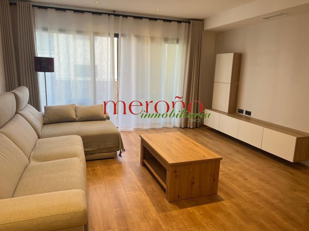 Living room of Flat to rent in Crevillent  with Balcony and Community pool