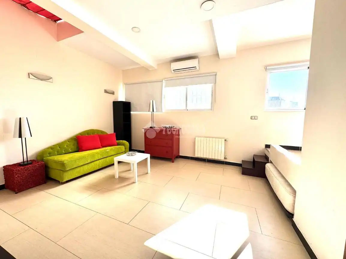 Lofts for rent in Simancas