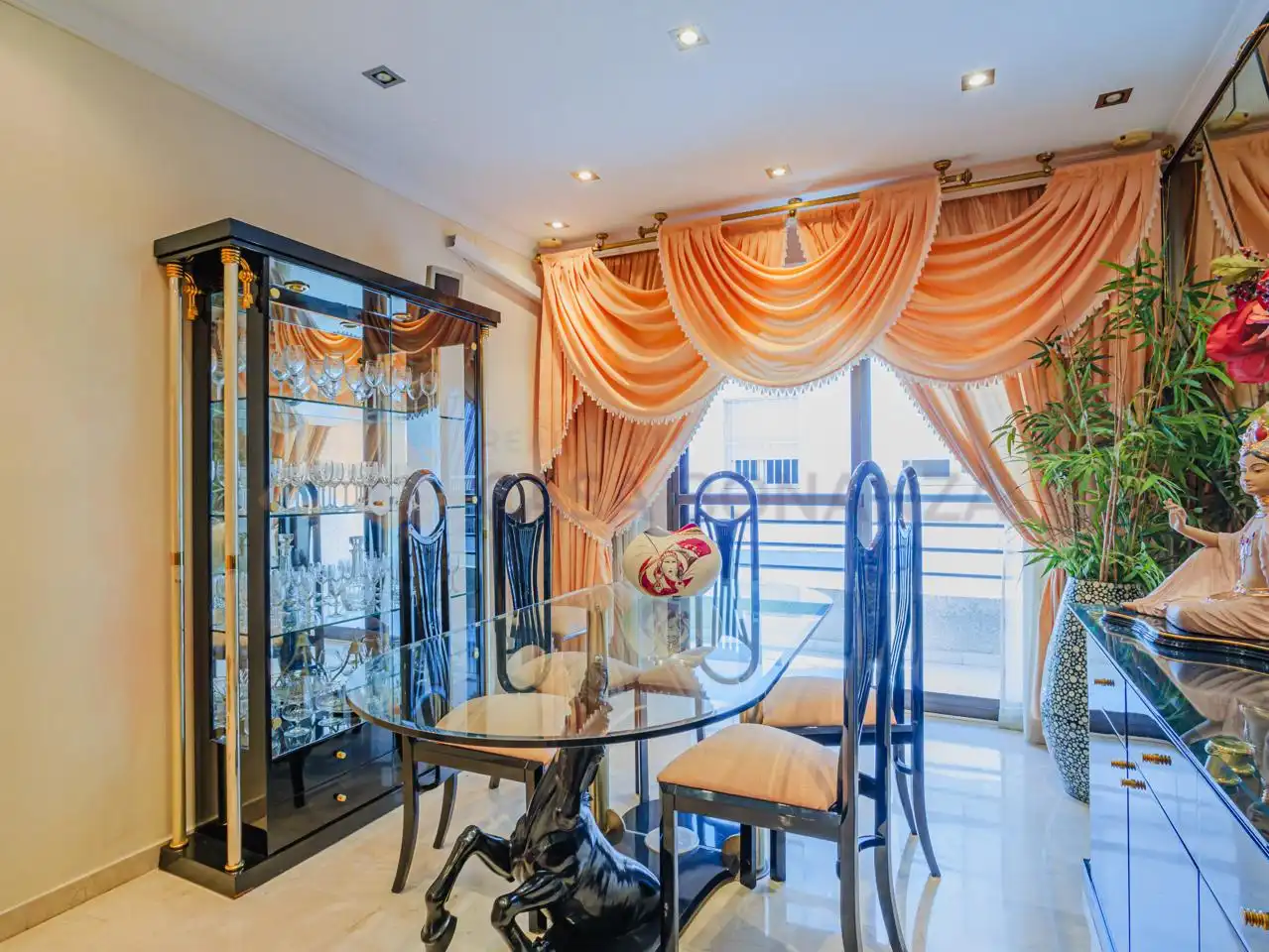 Dining room of Flat for sale in Almuñécar  with Air Conditioner and Terrace
