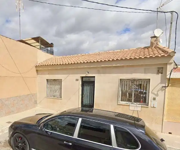 Vista exterior de Casa o chalet en venta en Elda