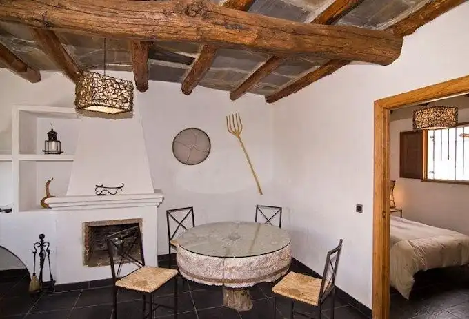 Menjador de Edifici en venda en Alpujarra de la Sierra