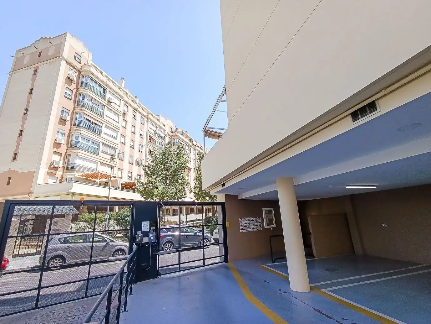 Parkplatz von Wohnung zum Verkauf in Málaga mit Klimaanlage, Terrasse und Abstellraum