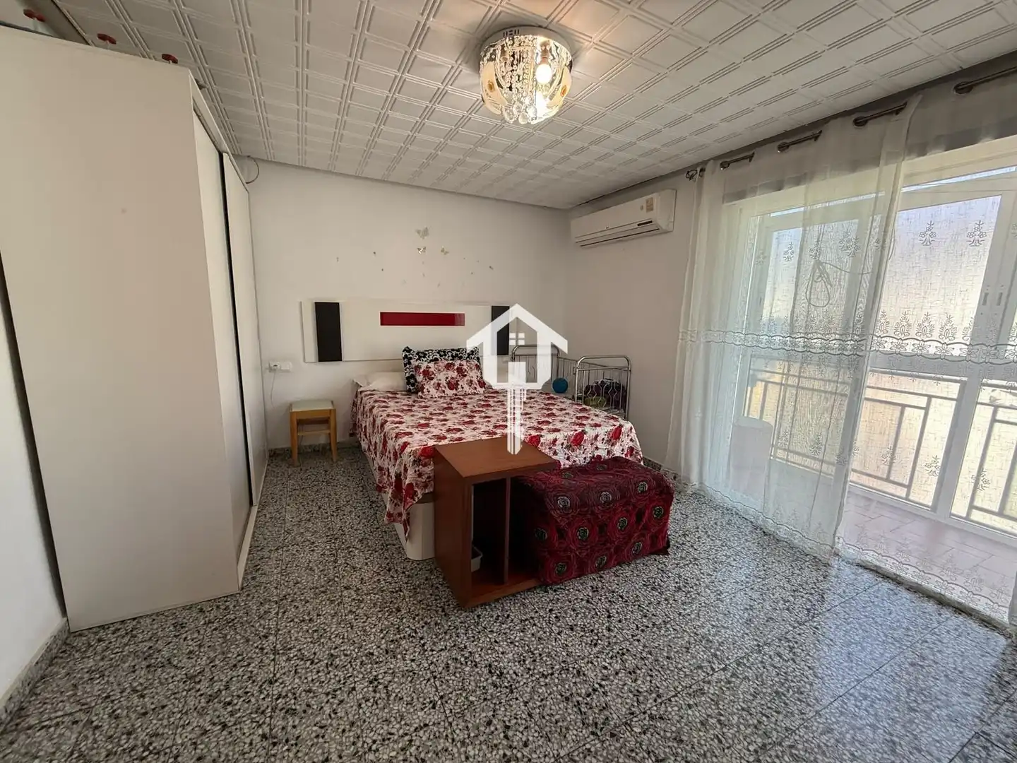 Piso con terraza en venta en Calle PUBLICISTA JOSE TARI, imagen 28
