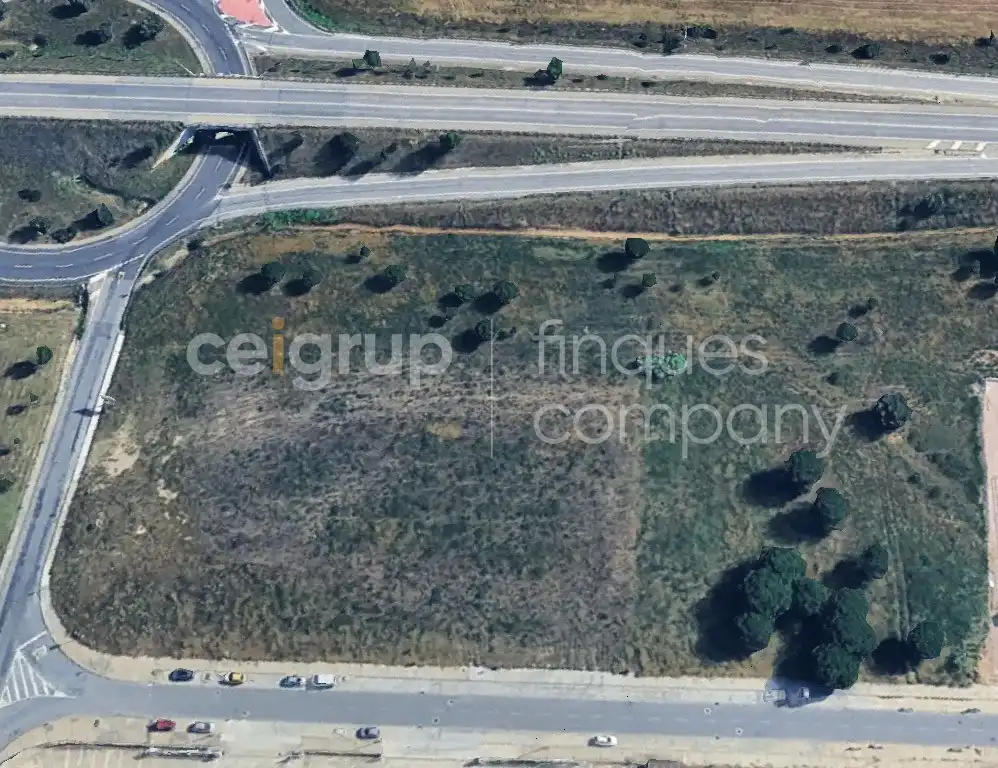 Terrenys i solars en venda a Vilamalla, imagen 2