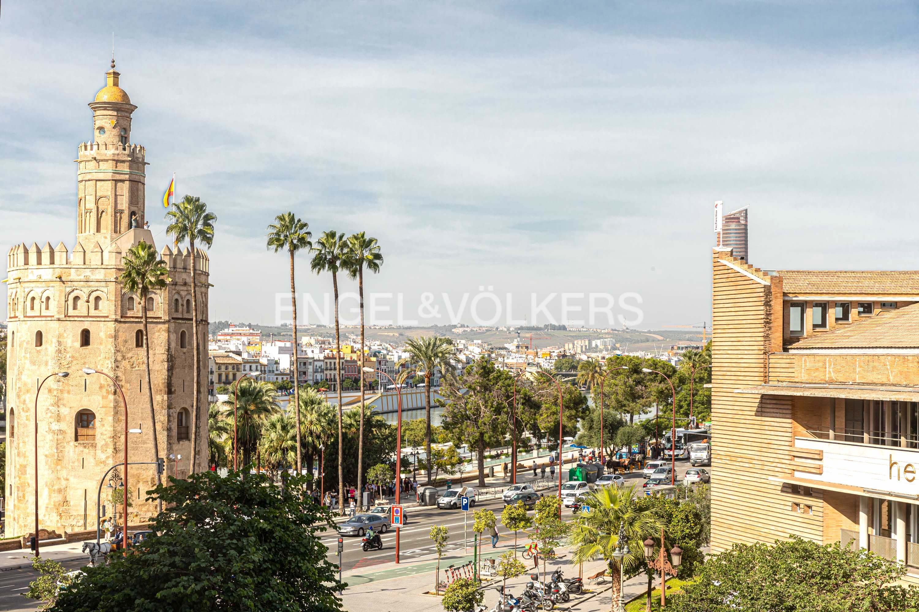 Vista exterior de Apartament en venda en  Sevilla Capital amb Aire condicionat, Calefacció i Balcó