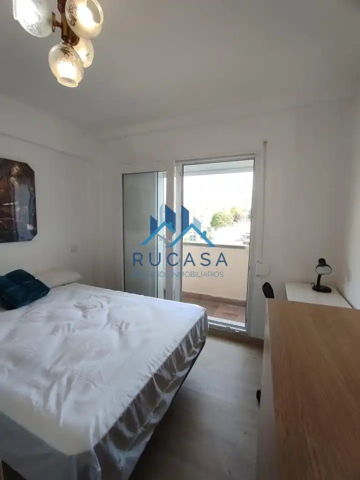 Bedroom of Flat for rent in Torrelavega 
