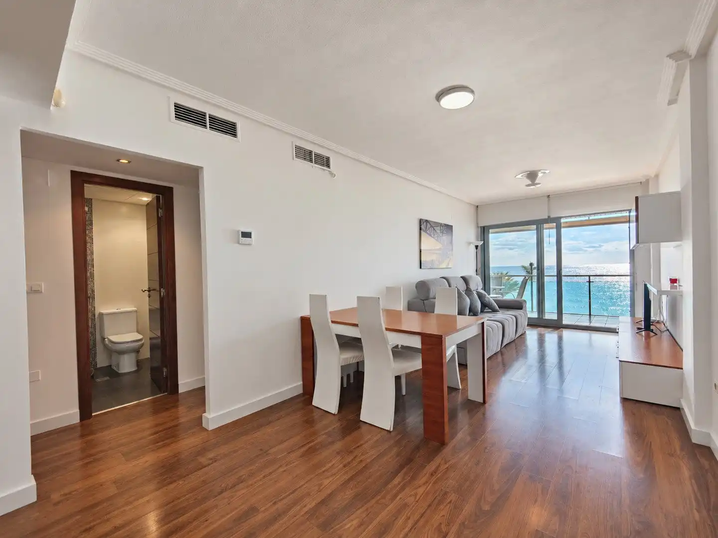 Comedor de Apartamento en venta en Torrevieja con Calefacción, Terraza y Amueblado
