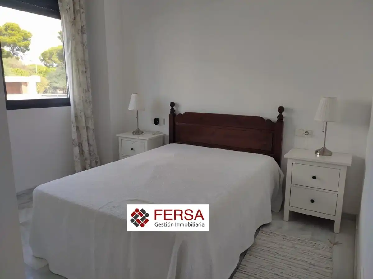 Schlafzimmer von Wohnung zur Miete in El Puerto de Santa María mit Klimaanlage, Heizung und Privatgarten