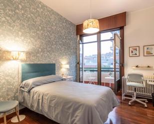 Dormitori de Apartament per a compartir en Bilbao  amb Balcó
