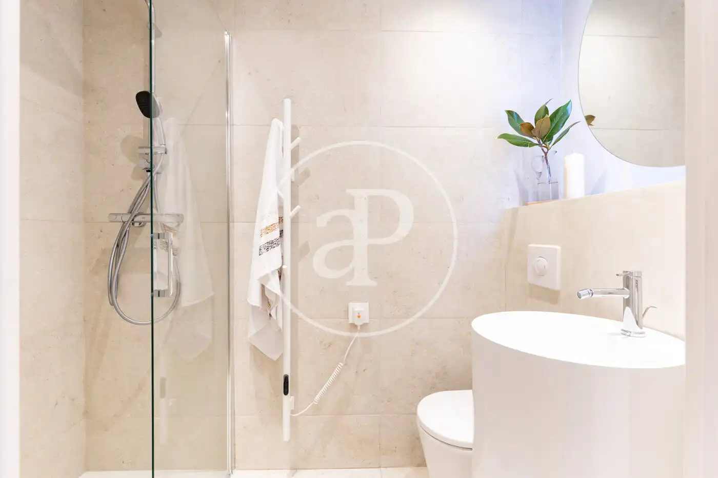 Baño de Casa adosada en venta en Sabadell con Aire acondicionado, Calefacción y Terraza