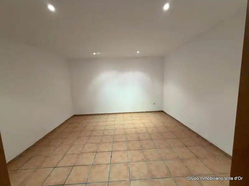 Haus oder Chalet zum Verkauf in Dénia mit Klimaanlage, Heizung und Privatgarten