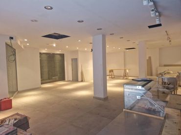 Local comercial de lloguer a Fonts dels Capellans - Sagrada Família