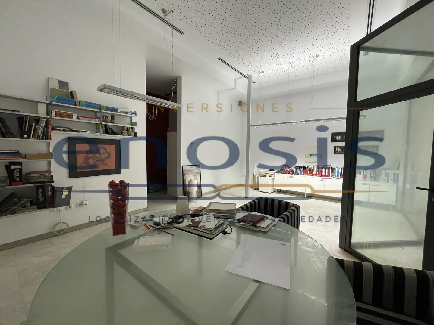 Local comercial de lloguer a calle saavedra fajardo, imagen 5