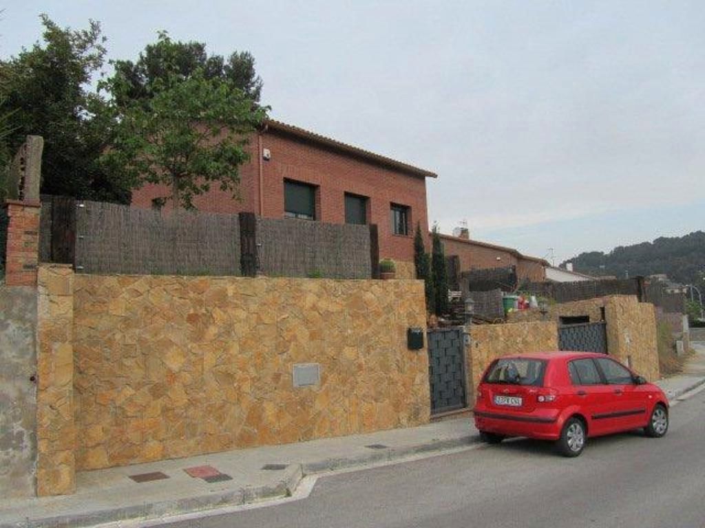 Vista exterior de Casa o chalet en venta en Martorelles con Jardín privado y Amueblado