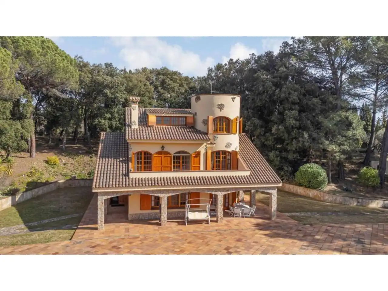 Vista exterior de Finca rústica en venda en Sant Feliu de Buixalleu amb Calefacció, Jardí privat i Terrassa