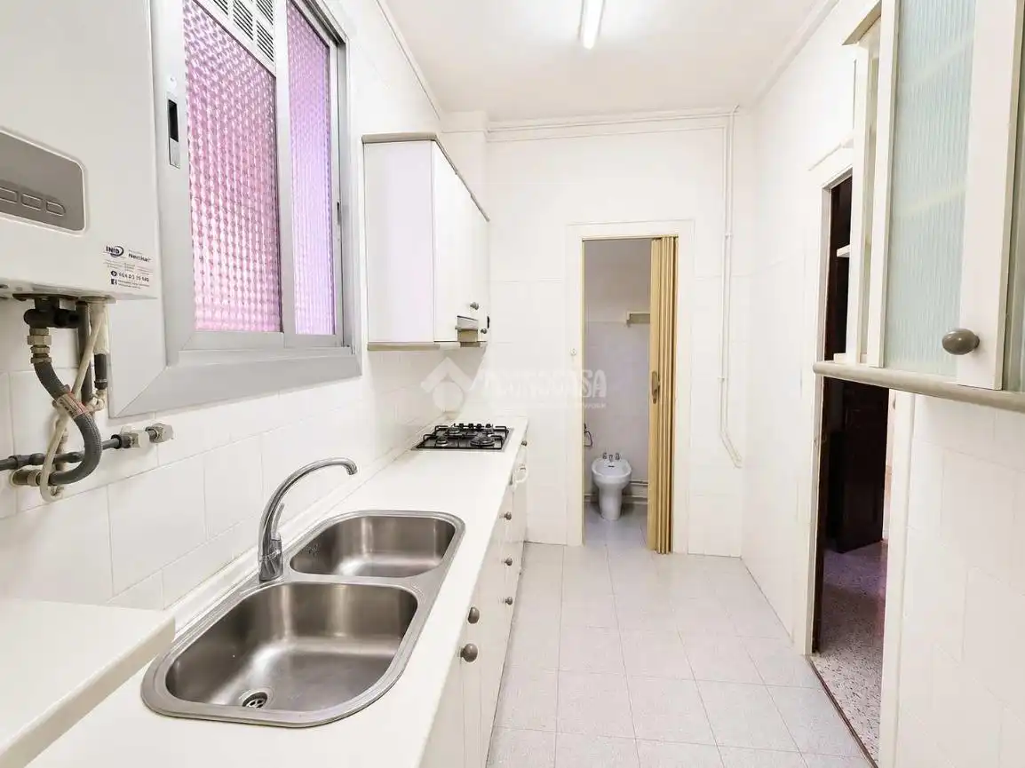 Cocina de Piso en venta en Barcelona