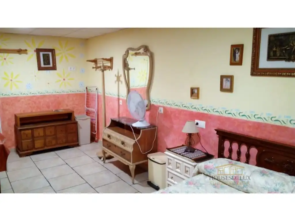 Bedroom of Detached homes for sale in Elche / Elx  with Washing machine
