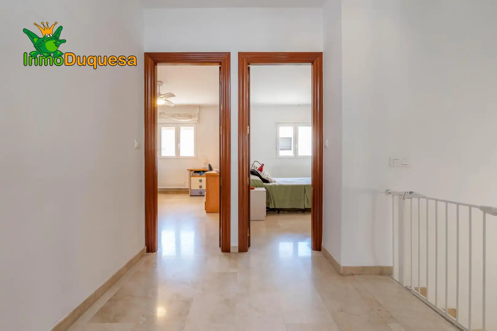 Reihenhaus mit Terrasse zum Verkauf in Casco Histórico, imagen 40