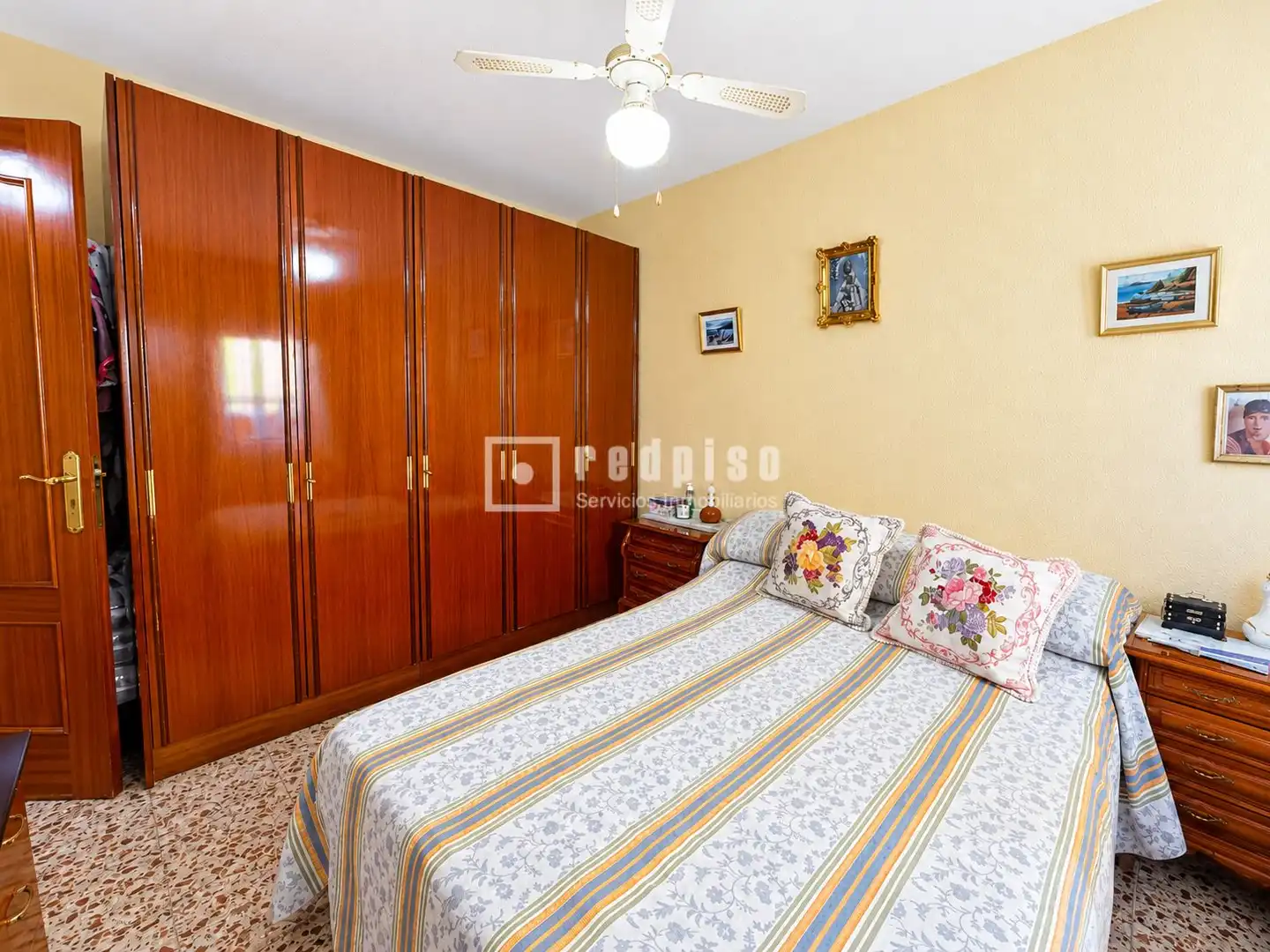 Bedroom of Houses for sale in Coslada  with Heating, Terrace and Storage room