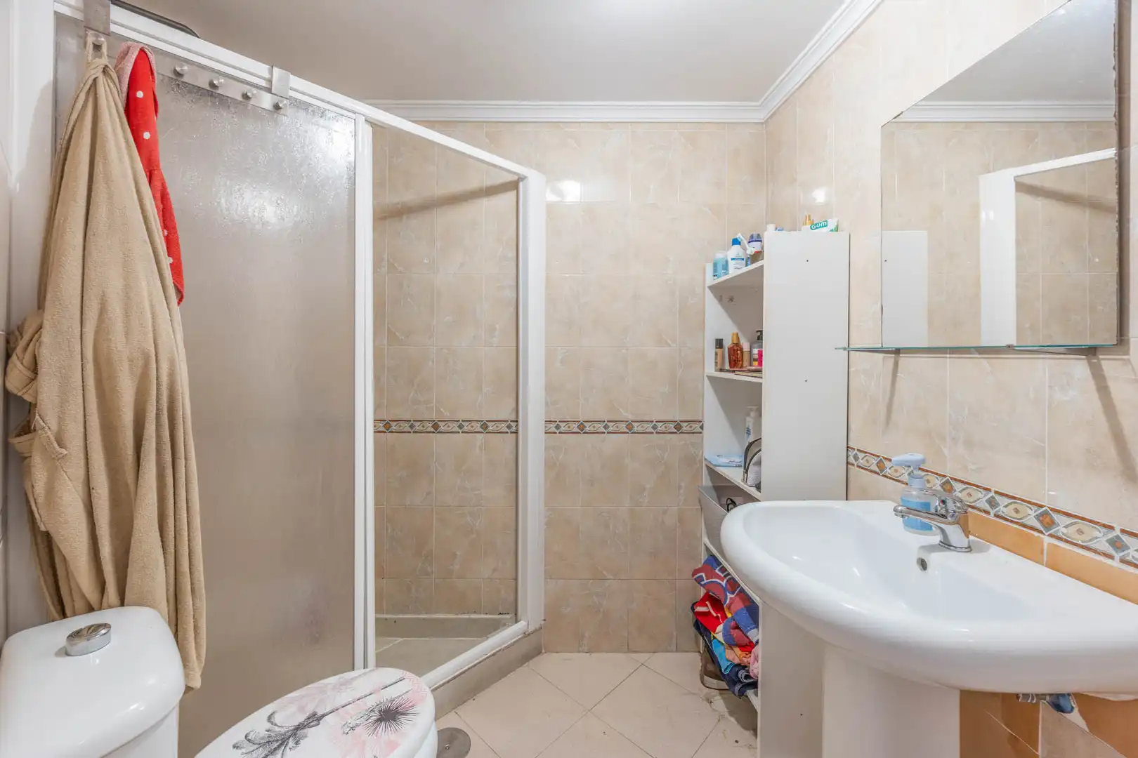 Baño de Piso en venta en Algeciras con Aire acondicionado, Calefacción y Terraza