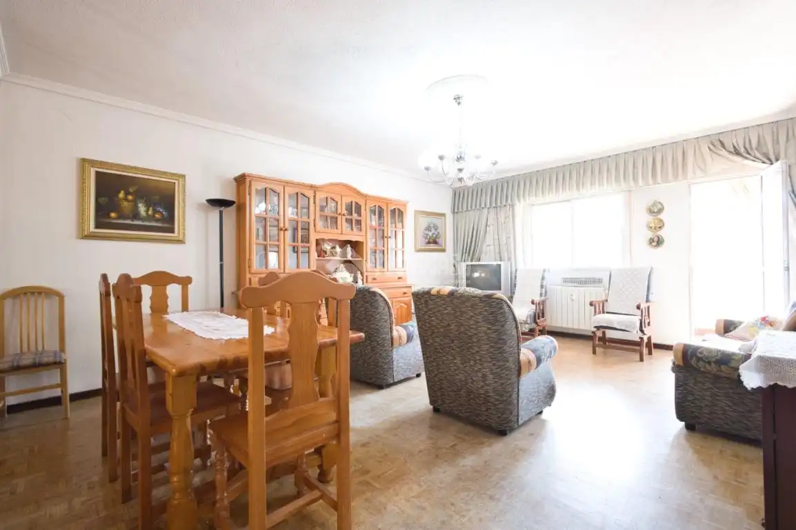 Living room of Flat for sale in Segovia  with Heating and Terrace