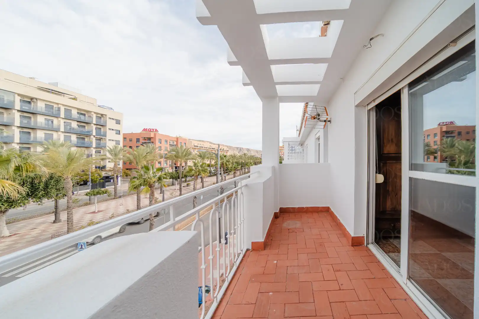 Terrace of Duplexes for sale in Roquetas de Mar  with Air Conditioner, Terrace and Furnished