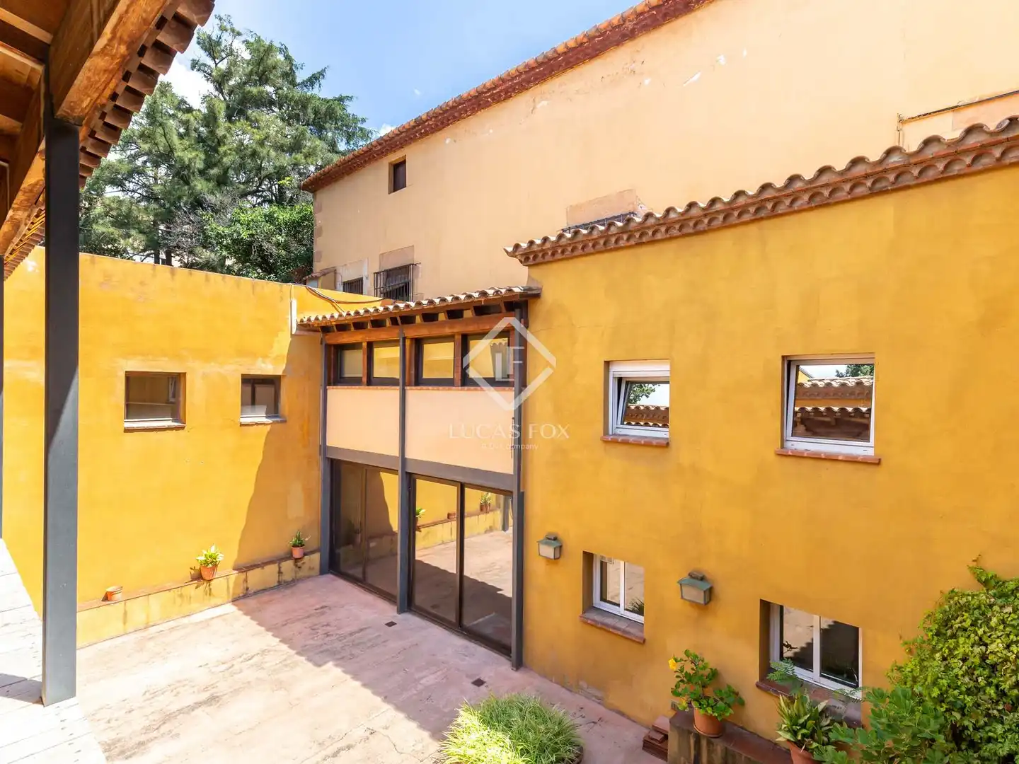 Exterior view of Houses for sale in Esplugues de Llobregat  with Air Conditioner, Heating and Private garden