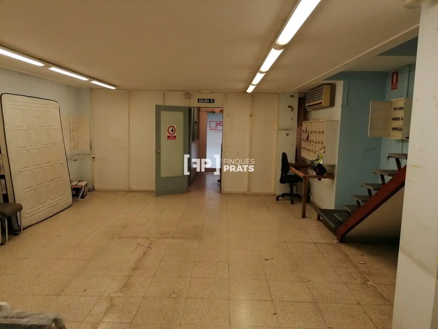 Local comercial en venta en MARTI GRALLA, imagen 2