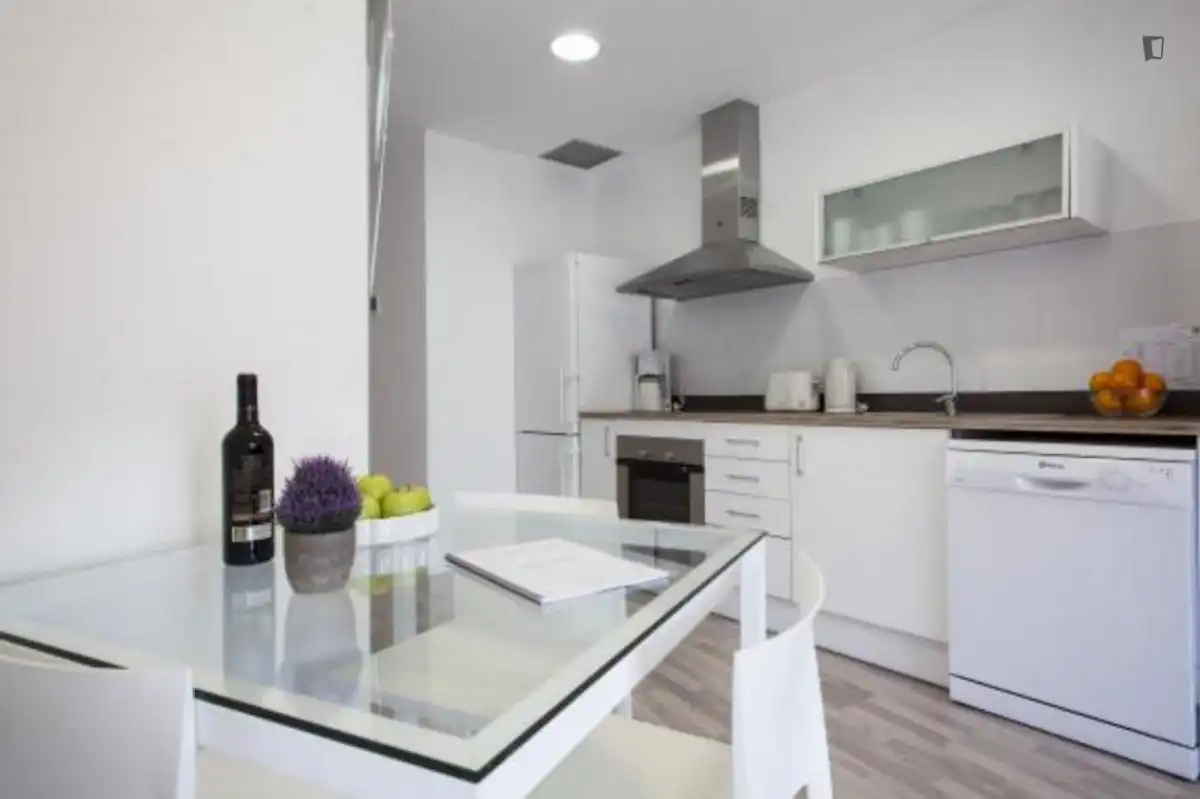 Apartamento de alquiler en Sants-Badal