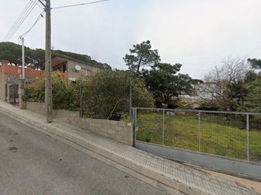 Flat for sale in calle Montseny