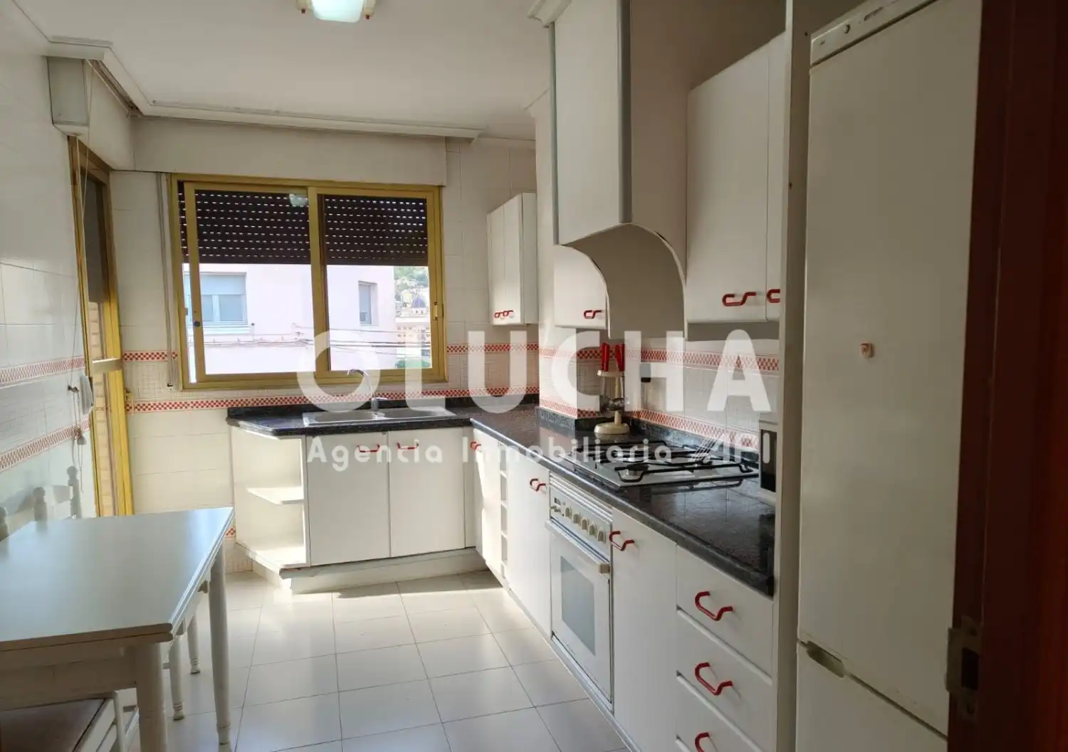 Kitchen of Flat for rent in Ribesalbes