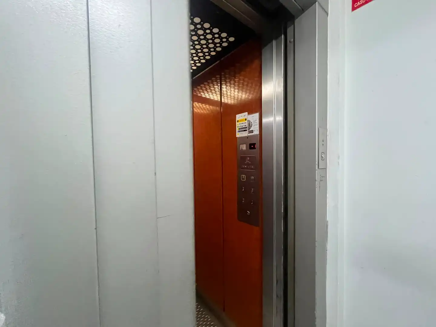 Flat for sale in Fuenlabrada  with Air Conditioner, Heating and Balcony