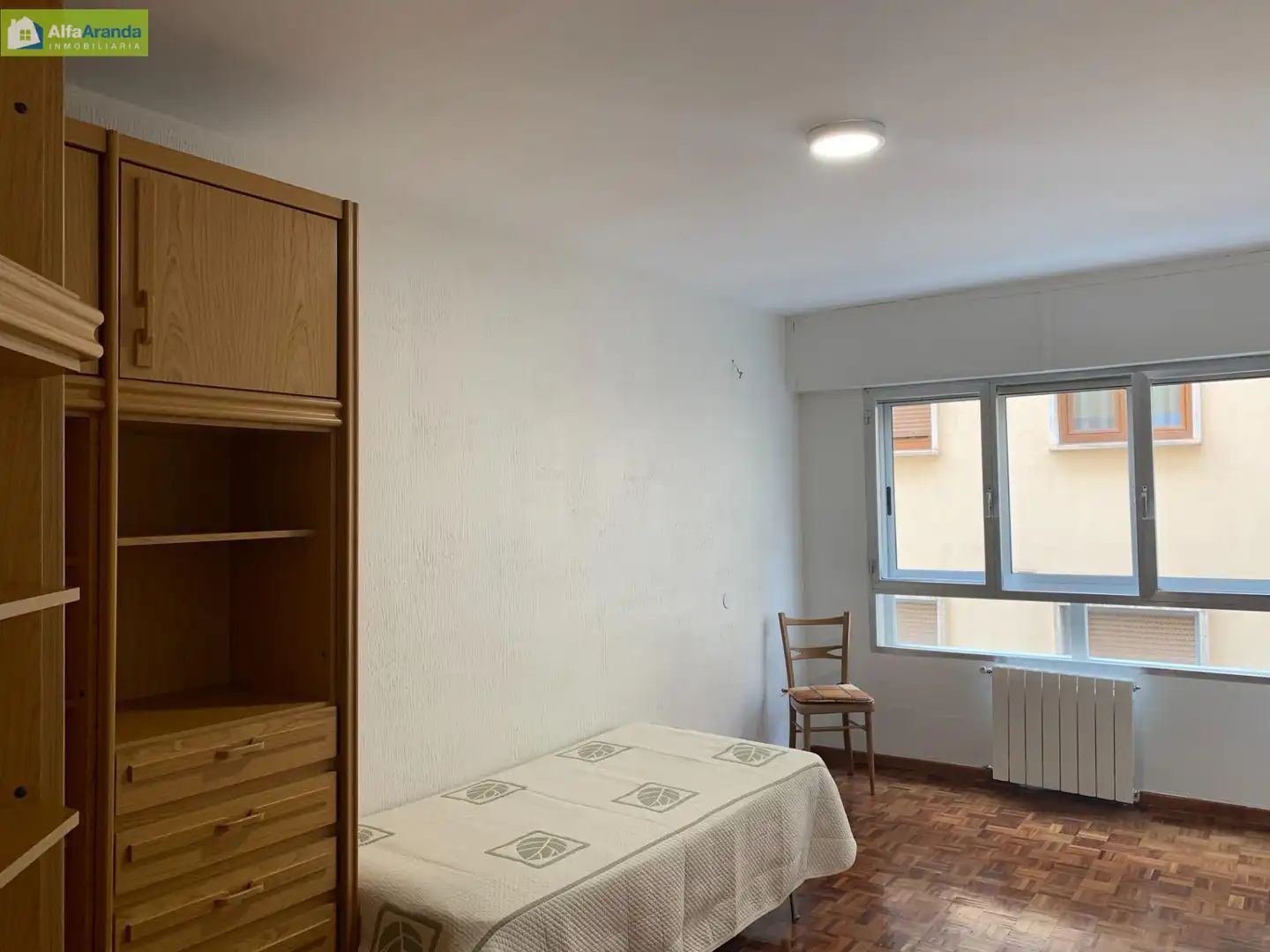 Habitación de Piso en venta en Aranda de Duero con Calefacción, Parquet y Terraza