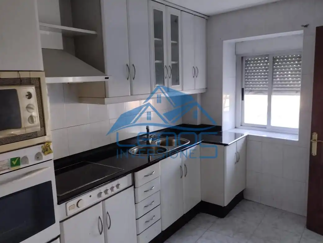 Cocina de Finca rústica en venta en Toreno