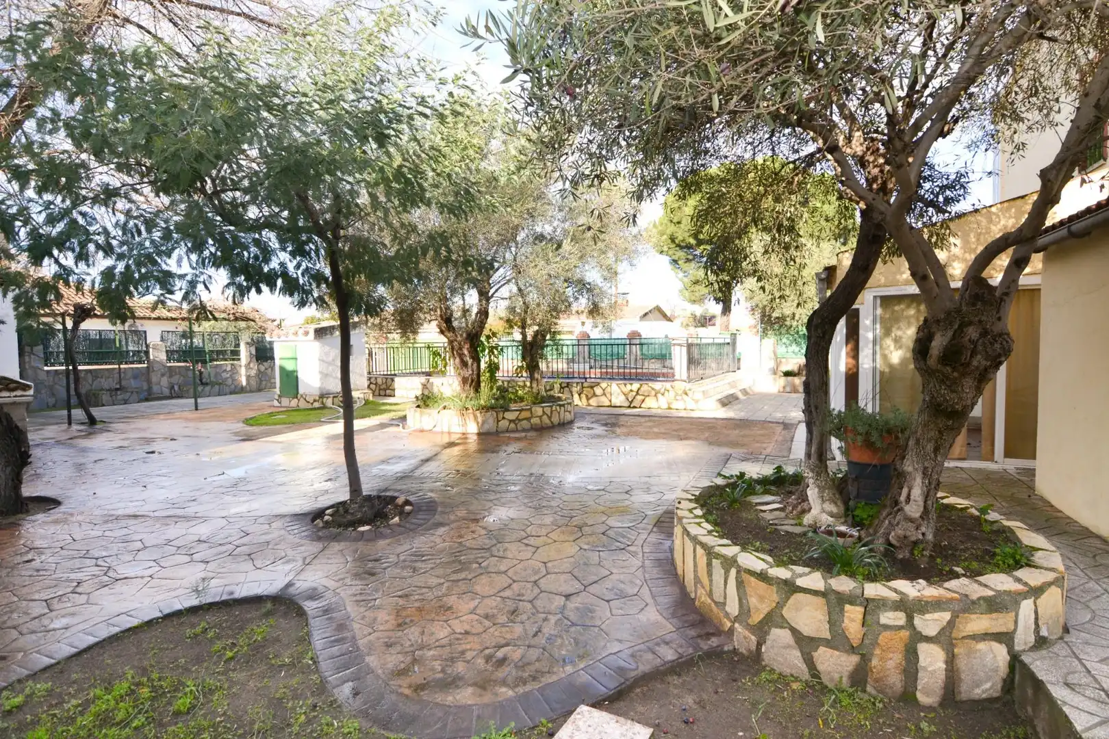 Vista exterior de Casa o chalet en venta en Escalona con Jardín privado, Terraza y Trastero