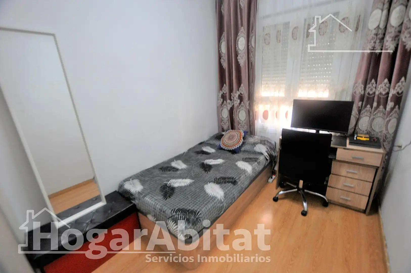 Habitación de Piso en venta en Xirivella con Aire acondicionado, Calefacción y Trastero