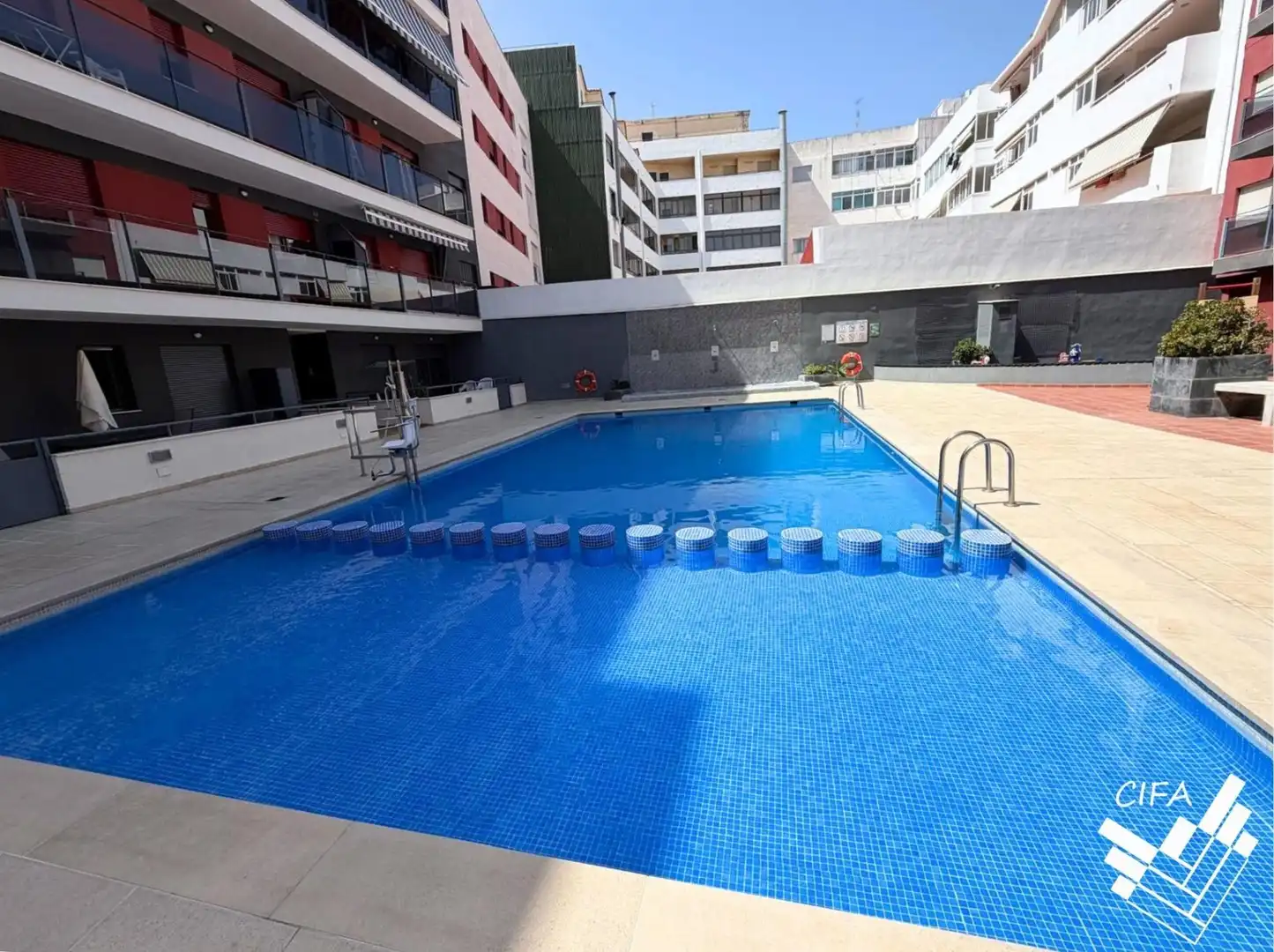 Schwimmbecken von Wohnung zum Verkauf in Benicarló mit Klimaanlage, Abstellraum und Balkon