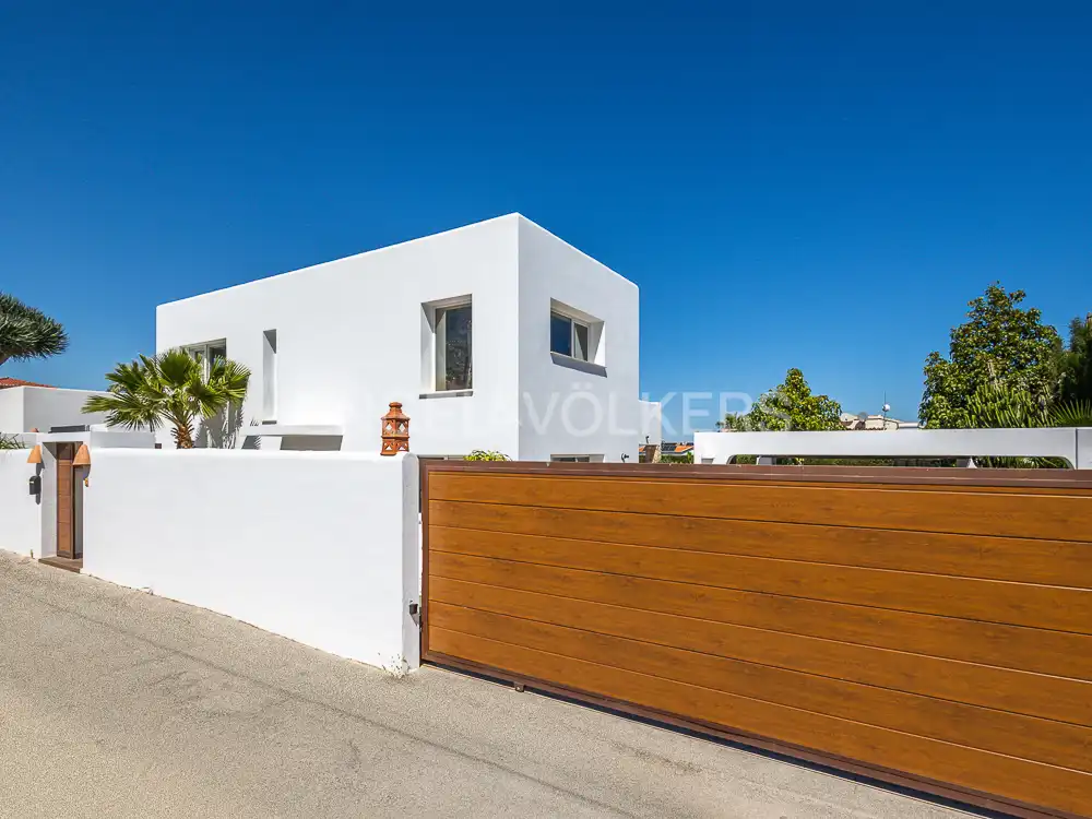 Vista exterior de Casa o xalet de lloguer en Dénia amb Aire condicionat, Calefacció i Terrassa