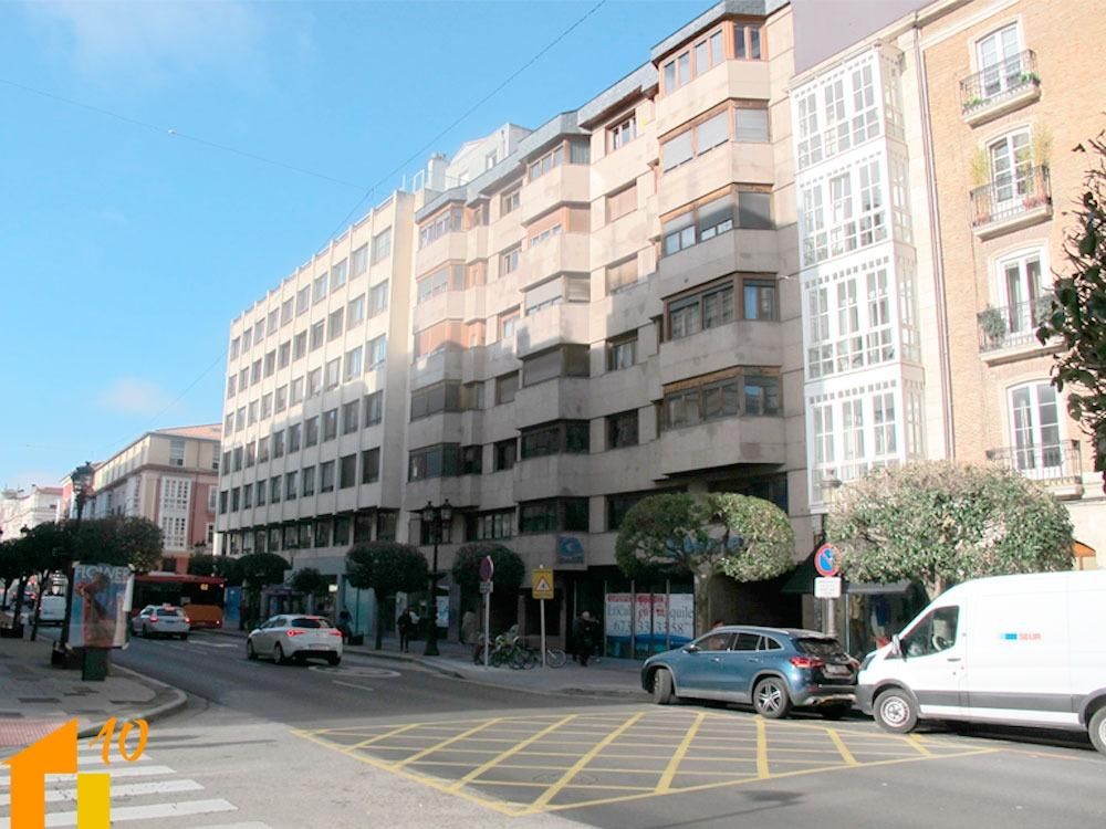 Exterior view of Office for sale in Burgos Capital  with Air Conditioner and Heating