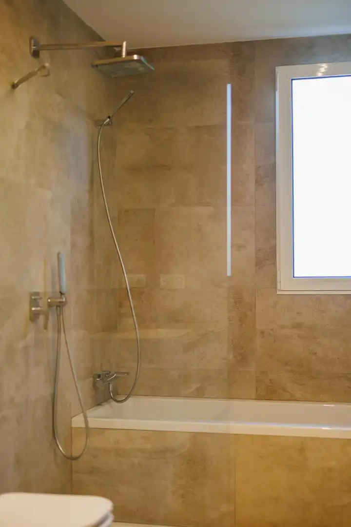 Baño de Casa o chalet en venta en Picassent con Aire acondicionado, Calefacción y Jardín privado