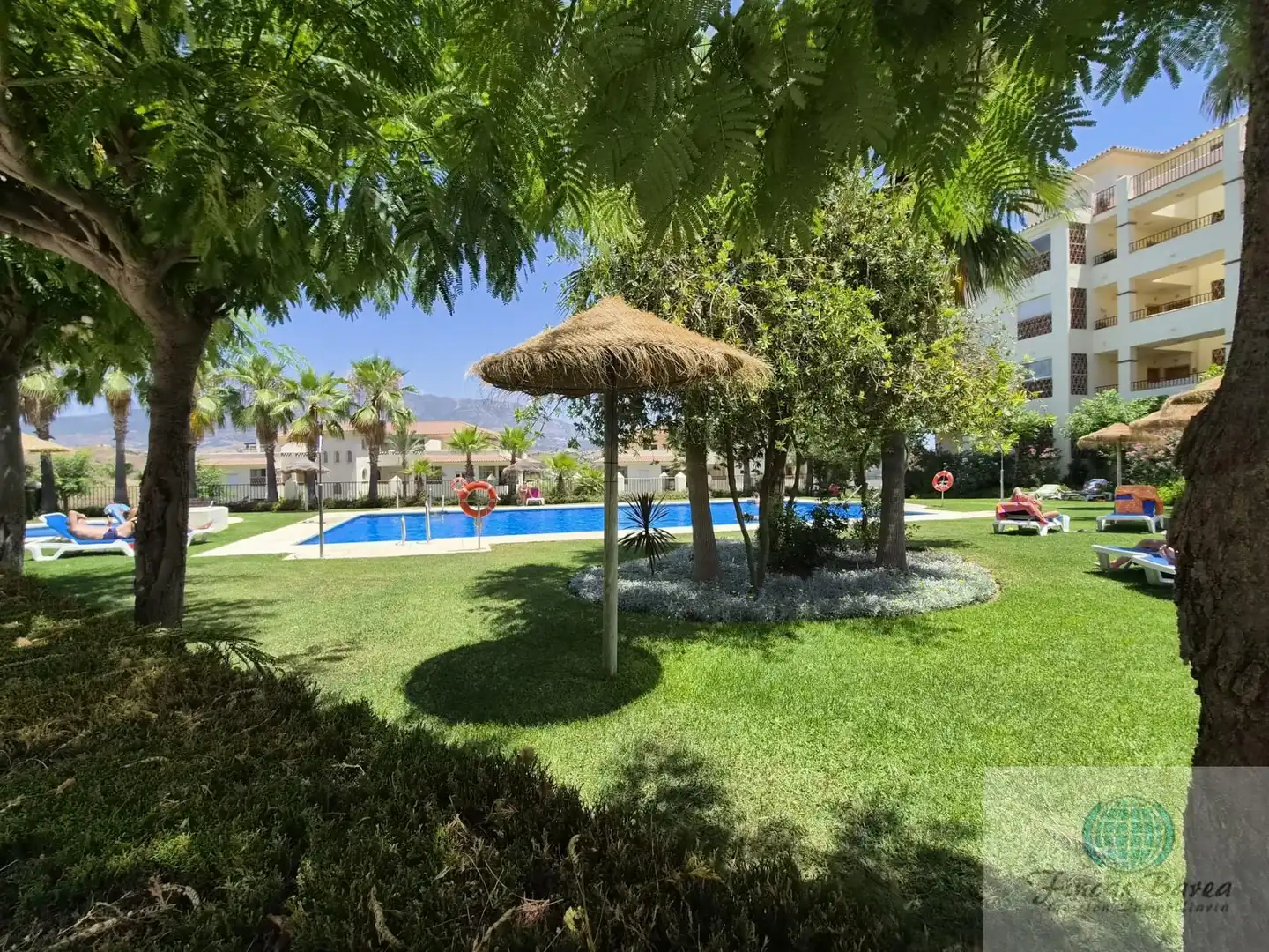 Jardín de Piso en venta en Mijas con Aire acondicionado, Terraza y Trastero