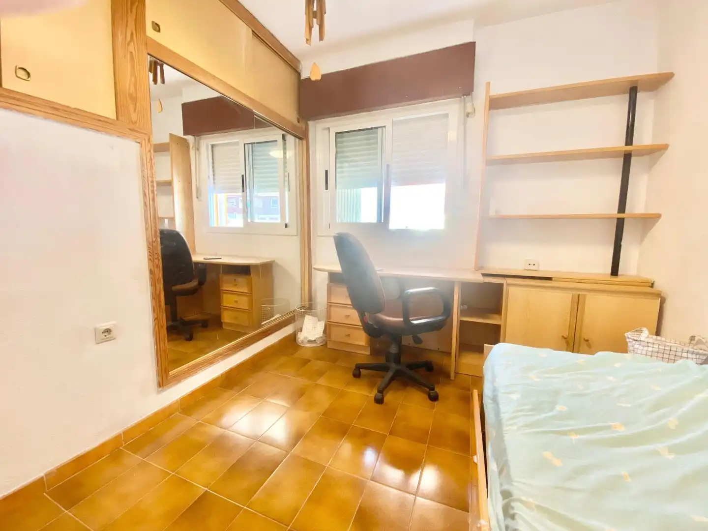 Habitación de Casa o chalet de alquiler en Benidorm con Aire acondicionado, Terraza y Piscina