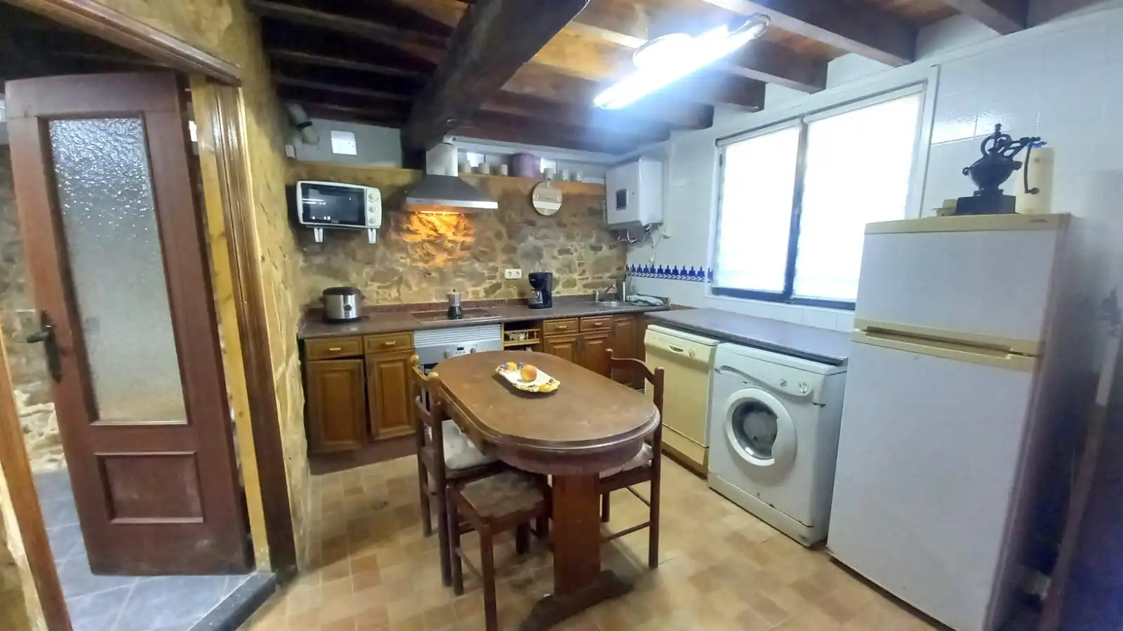 Cocina de Casa o chalet en venta en Sariego con Jardín privado, Terraza y Trastero