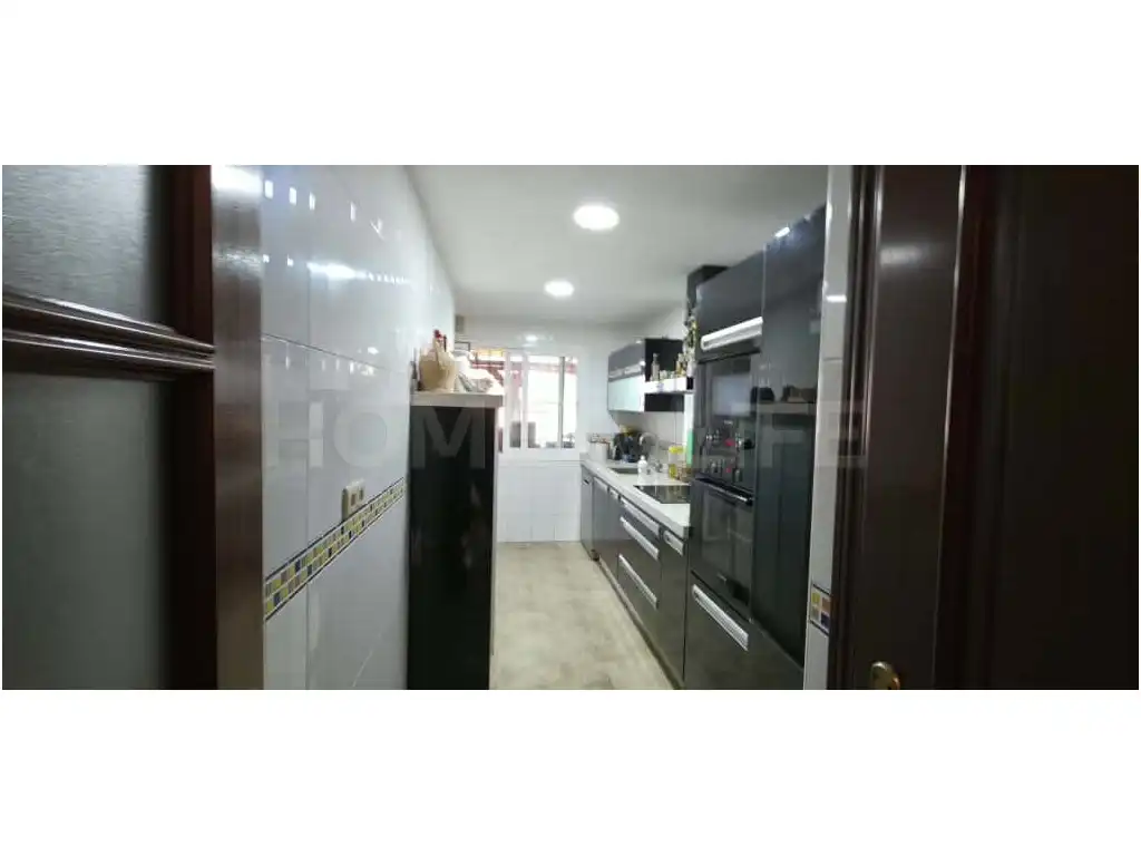 Kitchen of Houses for sale in Málaga  with Air Conditioner, Terrace and Oven